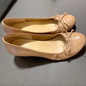 SOLD! COLE HAAN beige round toe leather wedges